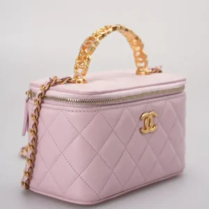 chanel-vanity-case thumbnail 2