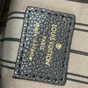 louis-vuitton-empreinte-monogram-leather-black-pochette-metis thumbnail 12
