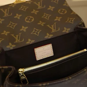 louis-vuitton-lv-monogram-pochette-metis-east-west-bag thumbnail 10