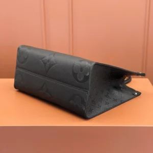 louis-vuitton-lv-monogram-empreinte-leather-onthego-mm thumbnail 10