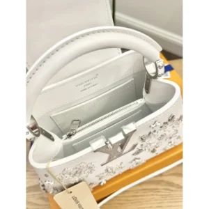 louis-vuitton-capucines-mini-bag thumbnail 11