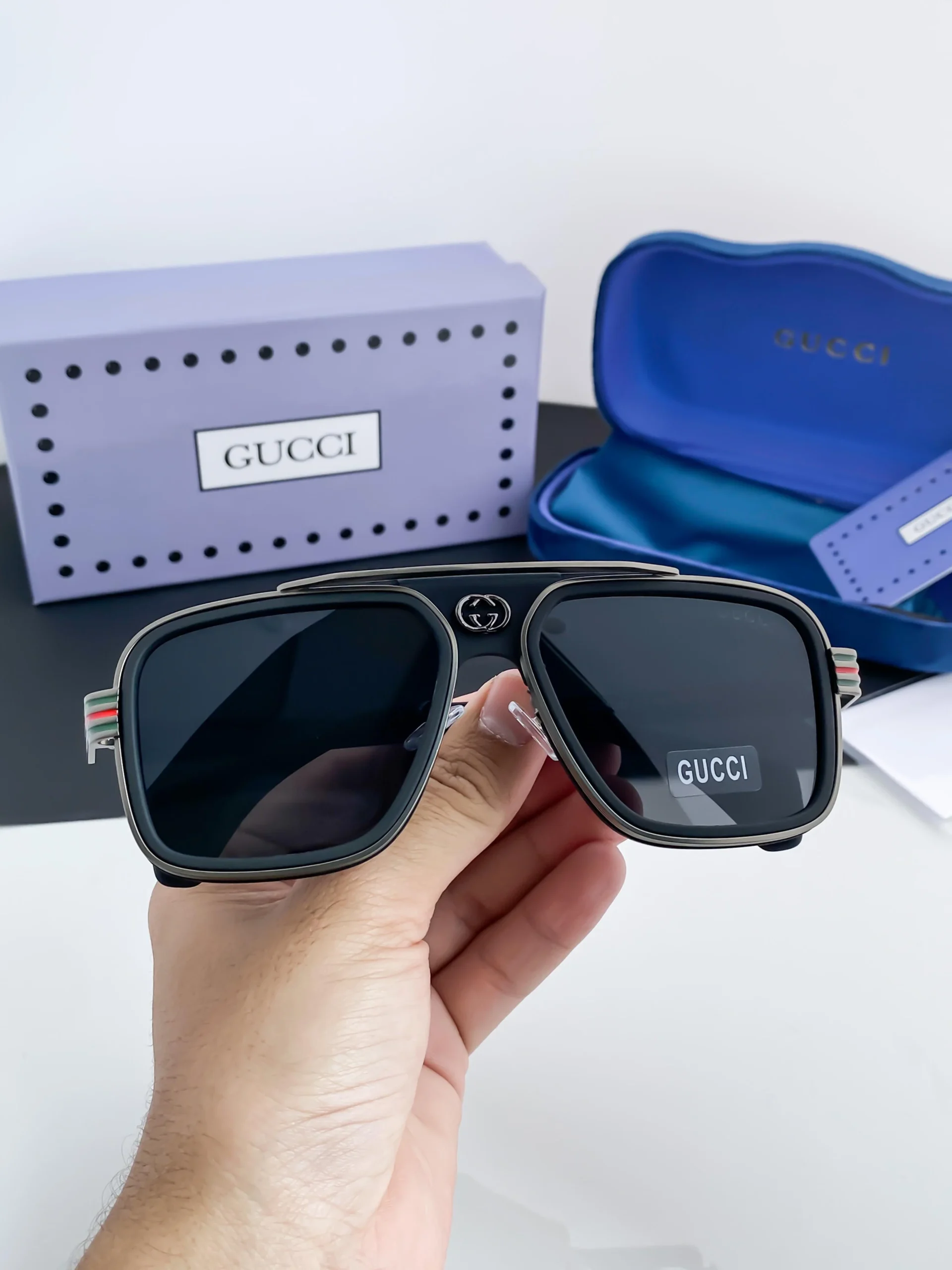 Sunglasses Gucci