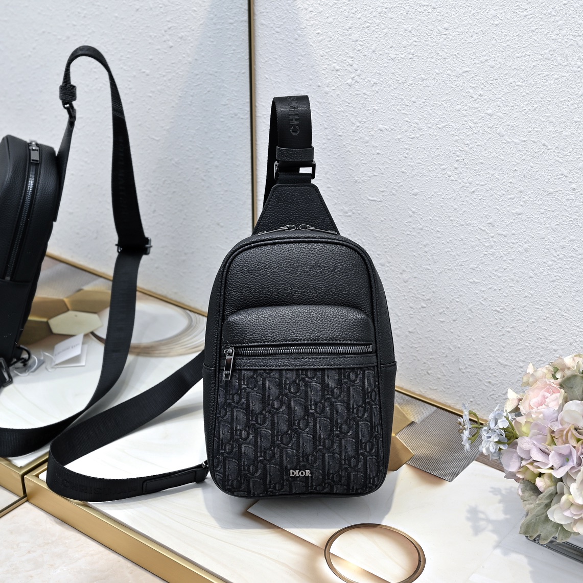 dior-rider-2-0-sling-bag-black-dior-oblique-jacquard thumbnail 2