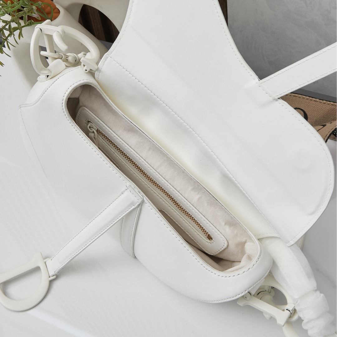 dior-womens-bag-saddle-bag thumbnail 9