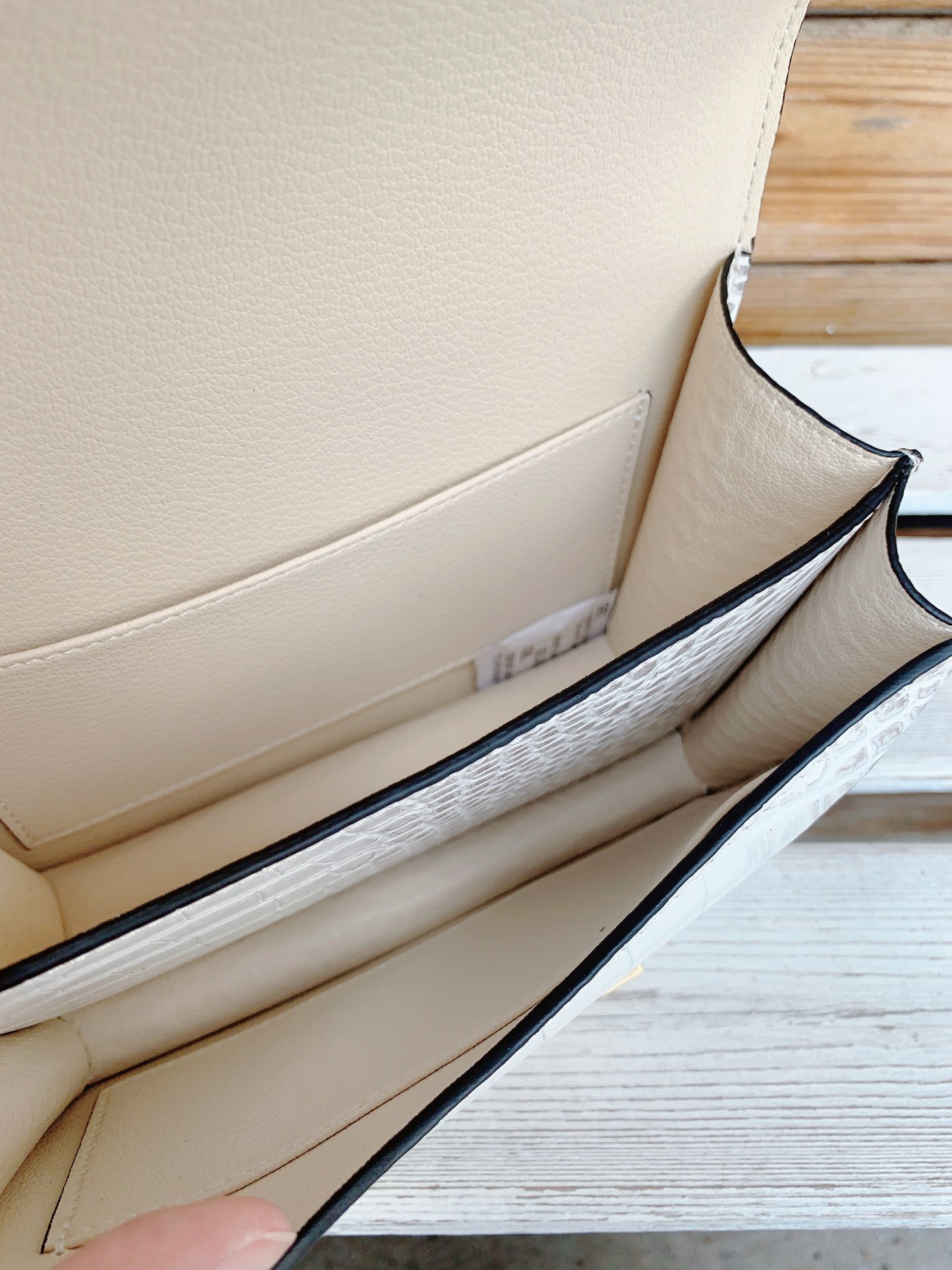 hermes-white-constance-mm-crocodile-bag thumbnail 8