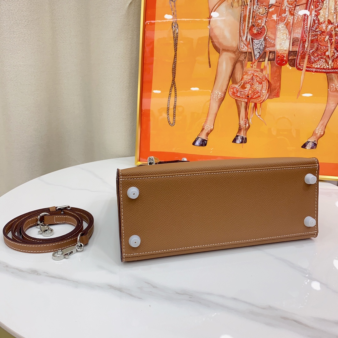 hermes-kelly-haze-brown-silver-hardware-bag thumbnail 11