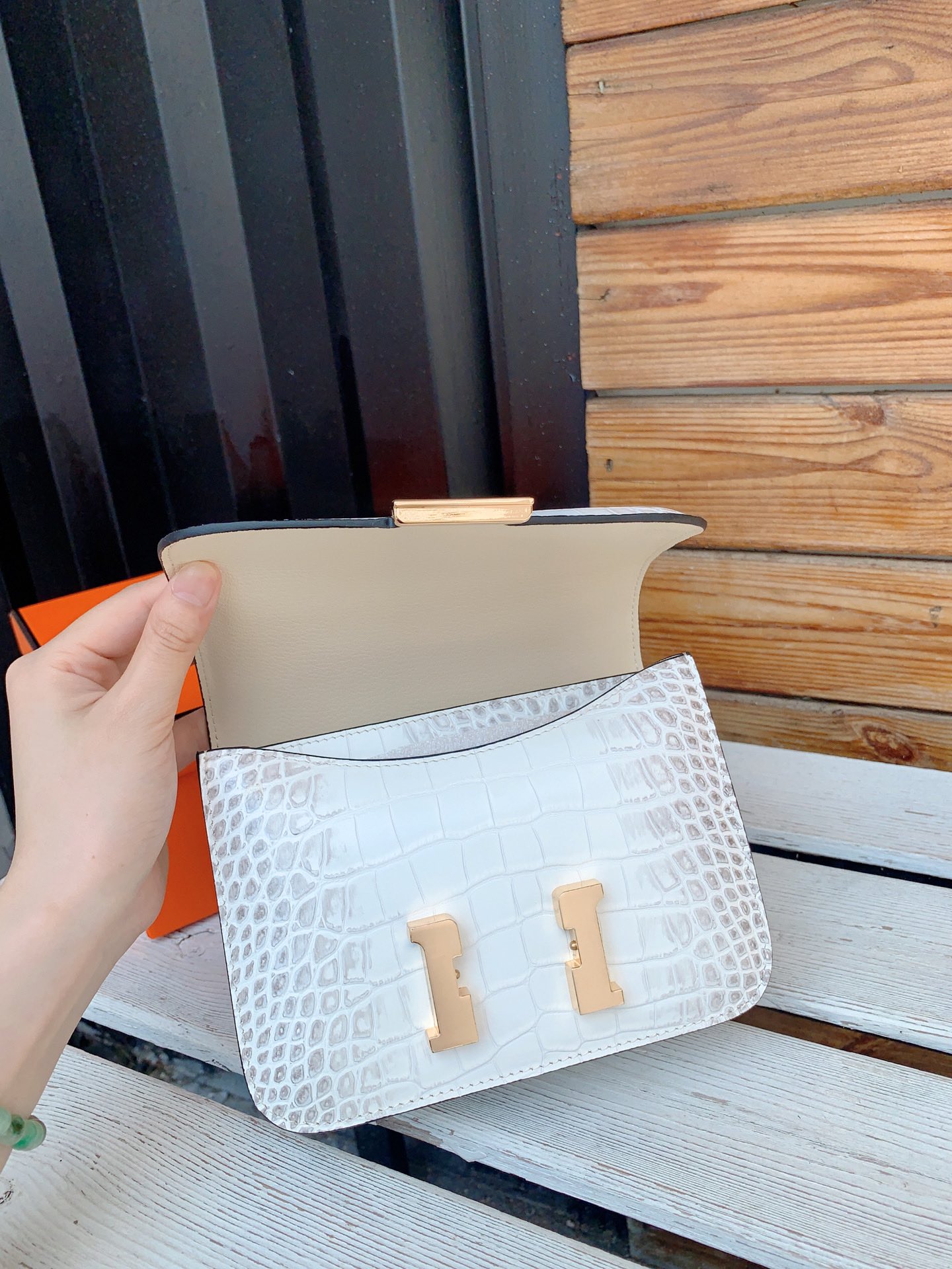 hermes-white-constance-mm-crocodile-bag thumbnail 7
