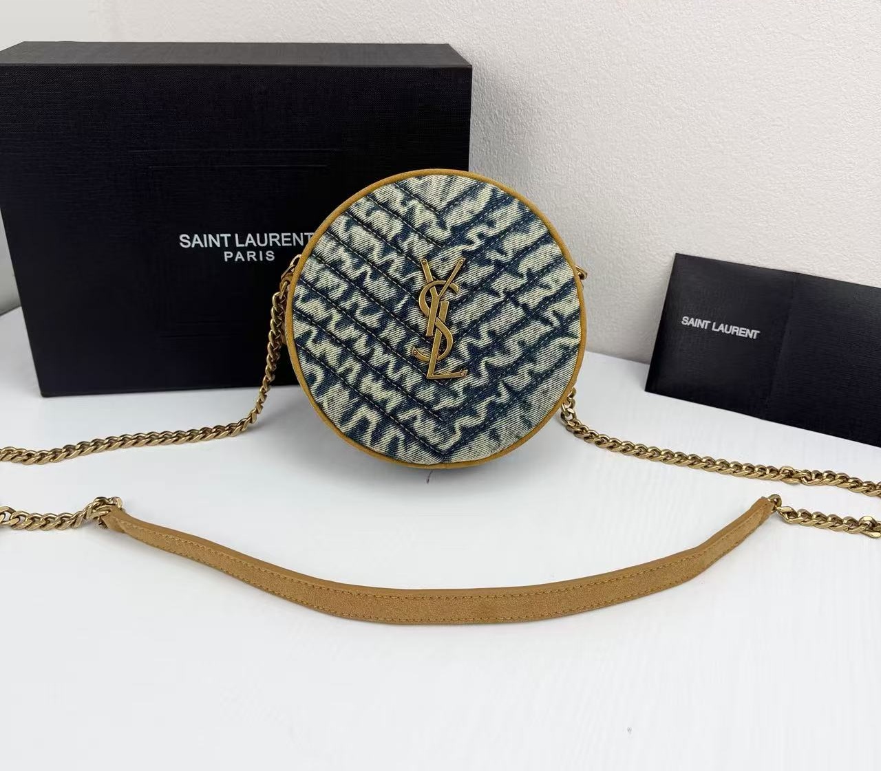 saint-laurent-ysl-round-vinyle-matelasse-quilted-denim-crossbody-bag thumbnail 2