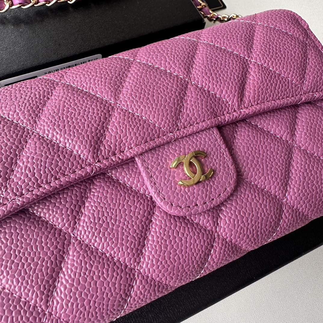 chanel-23-wallet-on-chain-pink-bag thumbnail 10