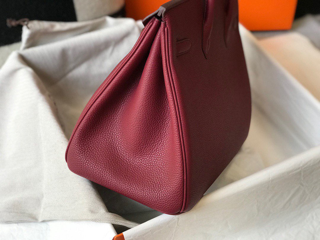 hermes-birkin-togo-retourne-bag-golden-hardware-burgundy-bag thumbnail 4