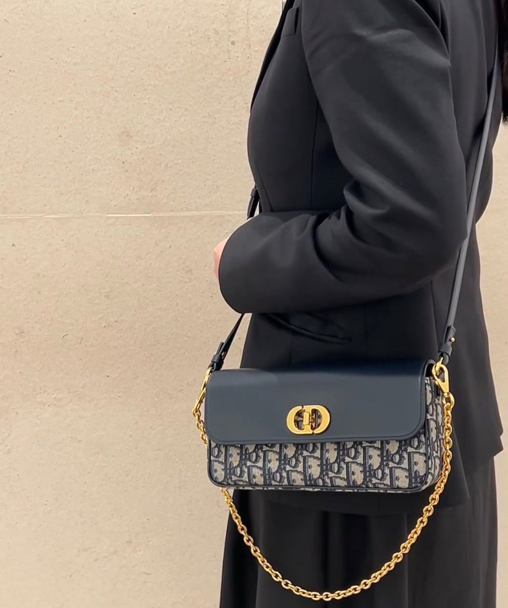 dior-saddle-blue-chain-pouch-bag thumbnail 2