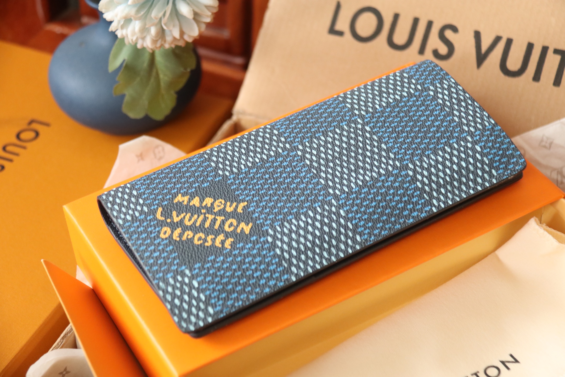 louis-vuitton-pocket-organizer-damier-heritage-blue thumbnail 4