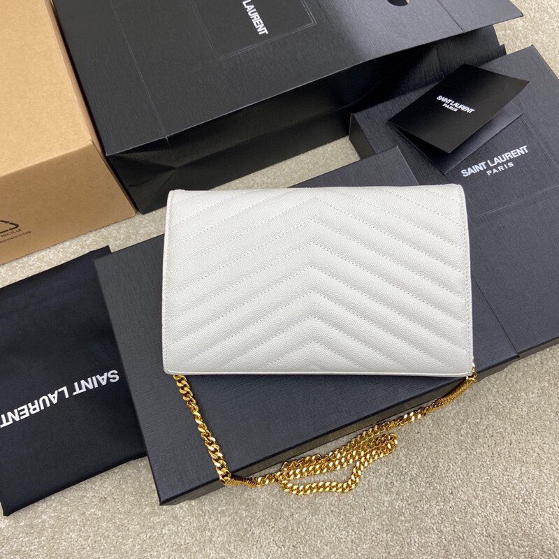 saint-laurent-ysl-cassandre-envelope-white thumbnail 4