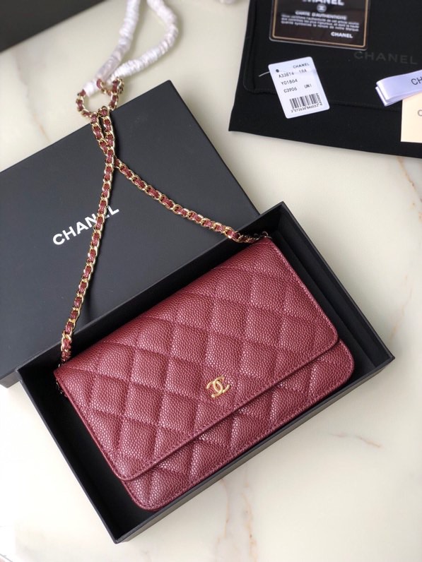 chanel-caviar-quilted-wallet-on-chain-woc-burgundy-bag thumbnail 9