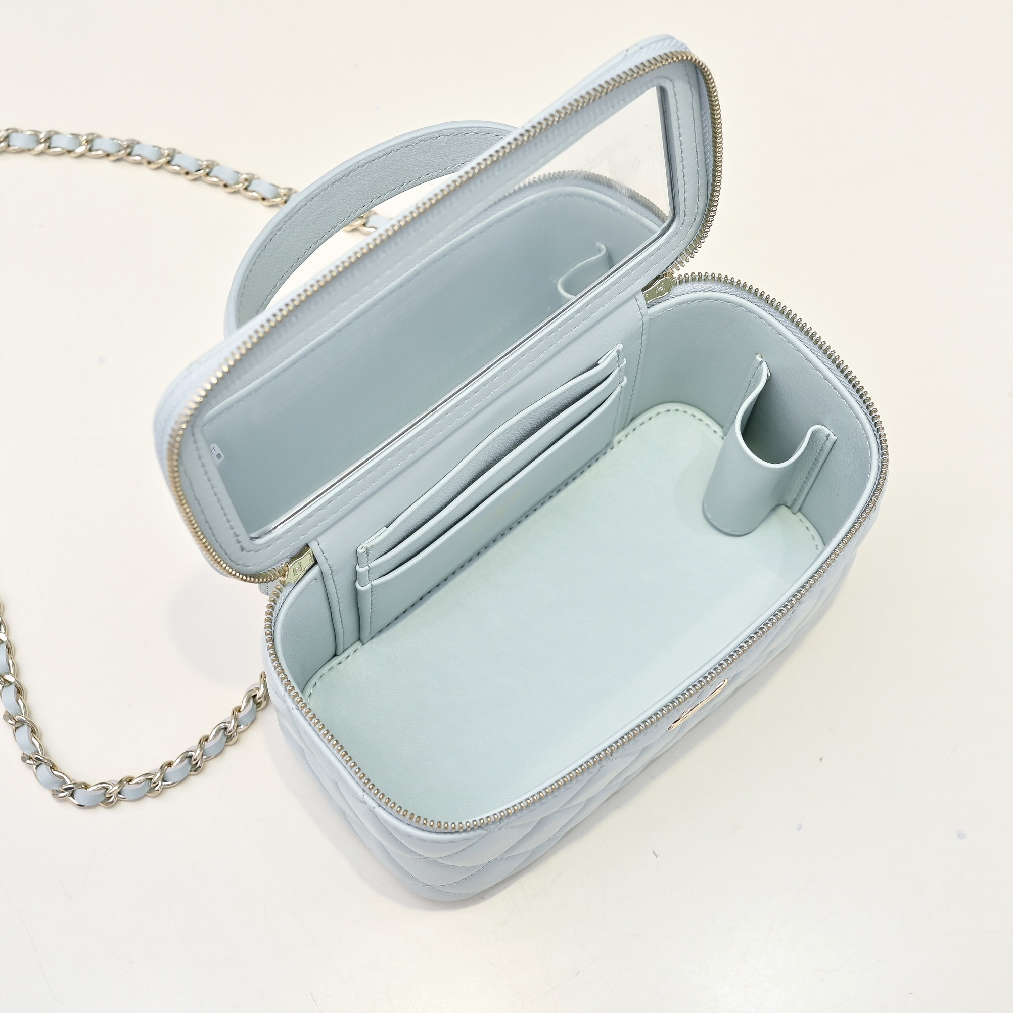 chanel-vanity-cosmetic-top-handle-bag-light-blue thumbnail 8