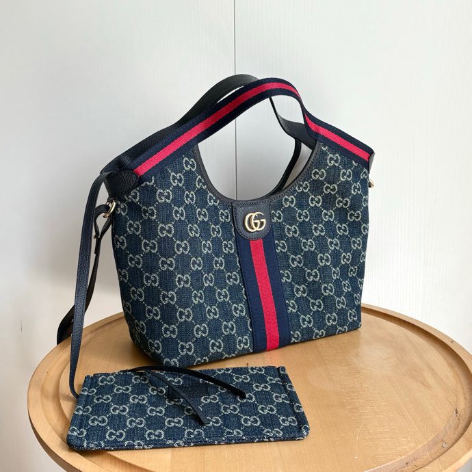 gucci-giglio-small-tote-bag thumbnail 8