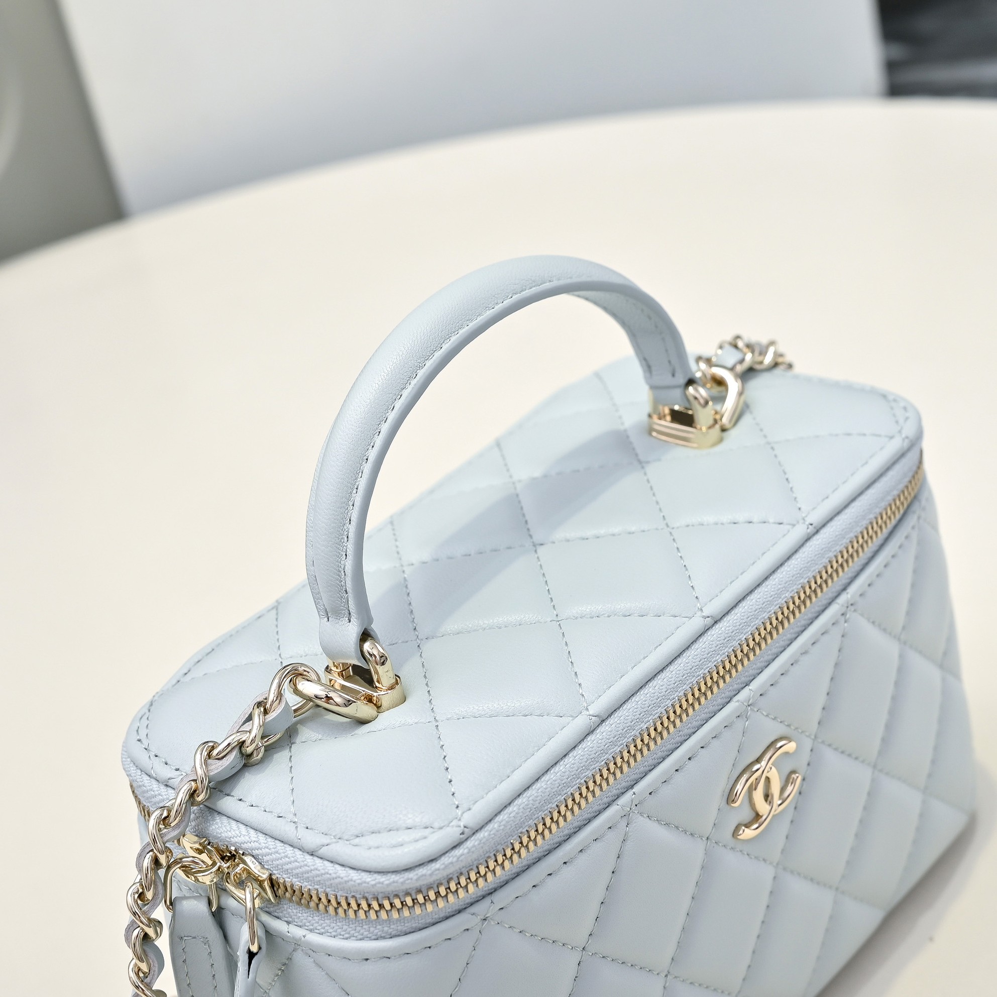chanel-vanity-cosmetic-top-handle-bag-light-blue thumbnail 7
