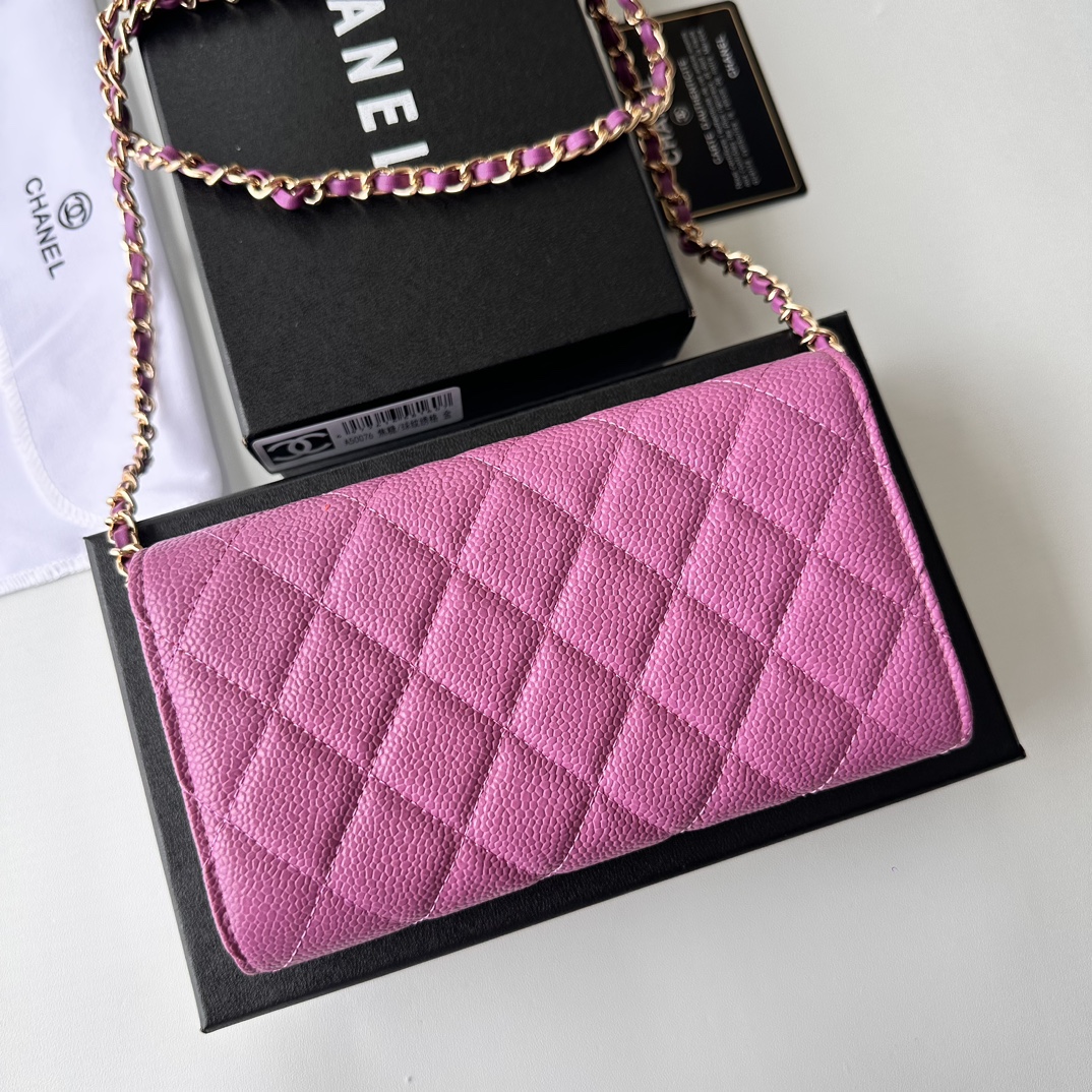 chanel-23-wallet-on-chain-pink-bag thumbnail 5