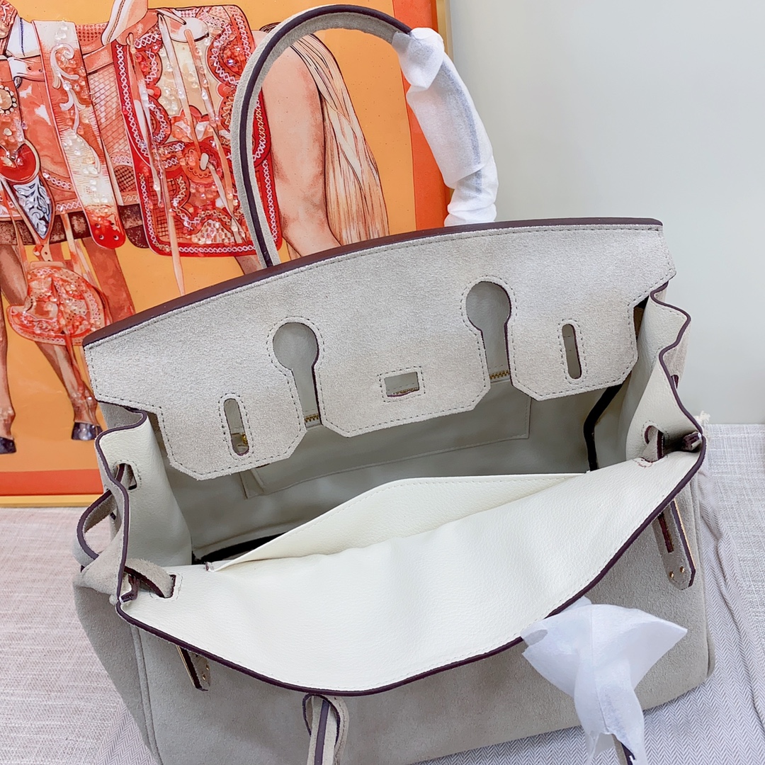 hermes-birkin-bag-doblis-bag-golden-hardware thumbnail 9
