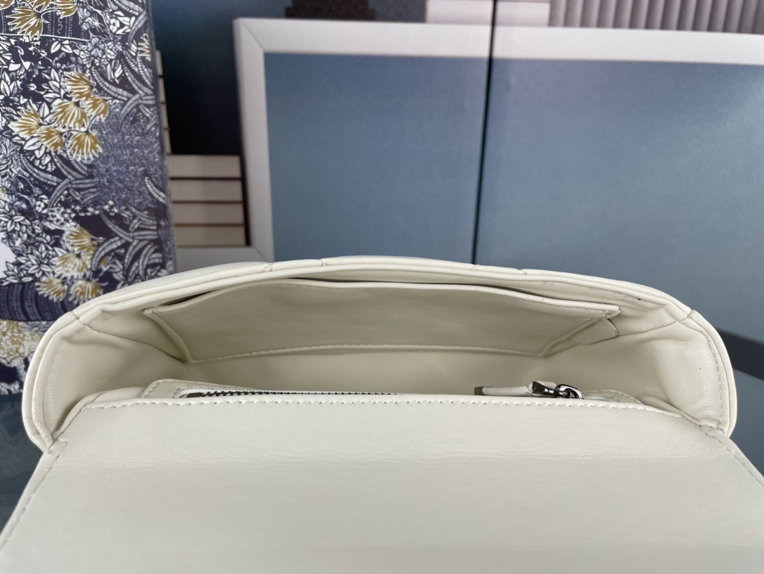 dior-small-soft-dior-caro-bag-white thumbnail 8