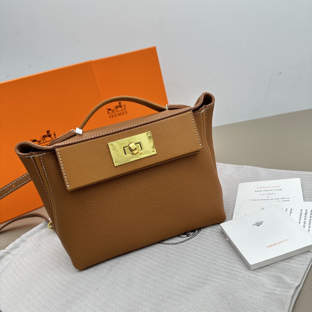 hermes-2424-togo-mini-gold-evercolor-gold-hardware thumbnail 2