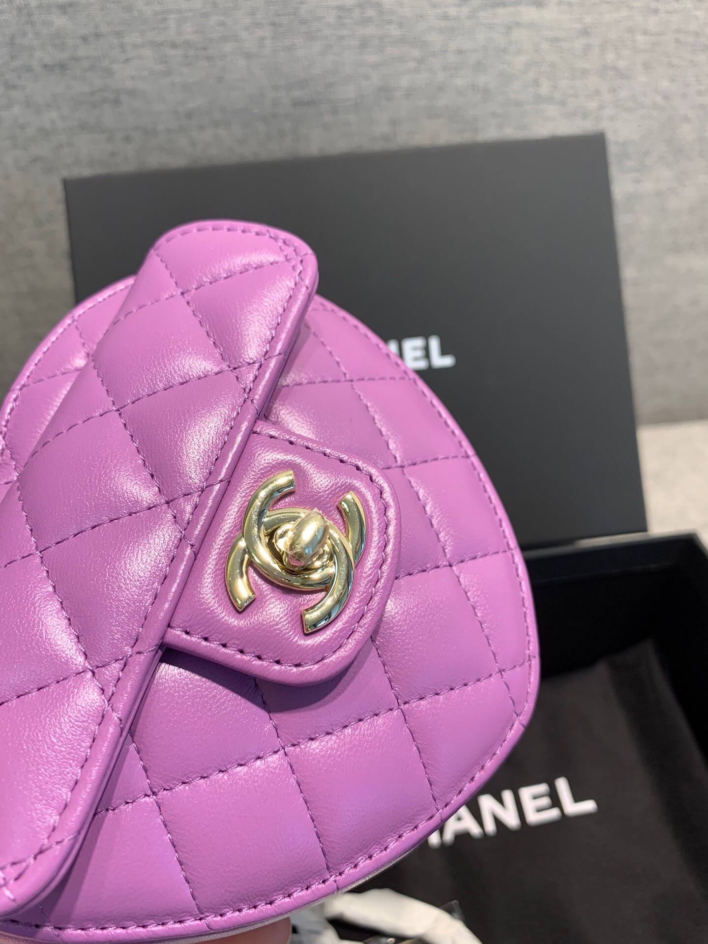 chanel-lambskin-heart-bag-purple-bag thumbnail 4