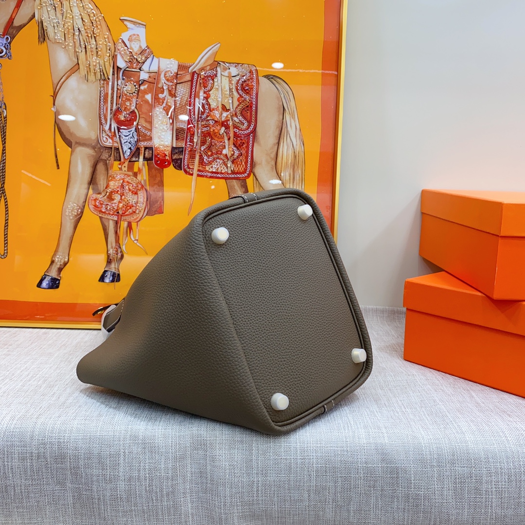 hermes-clemence-picotin-lock-bag-golden-hardware-dark-grey-bag thumbnail 7