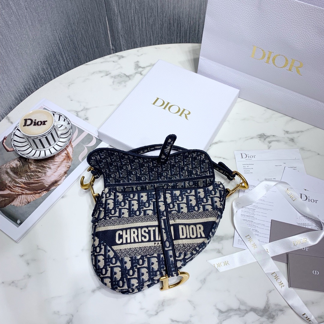 dior-saddle-bag-blue-dior-oblique-embroidered-velvet thumbnail 6