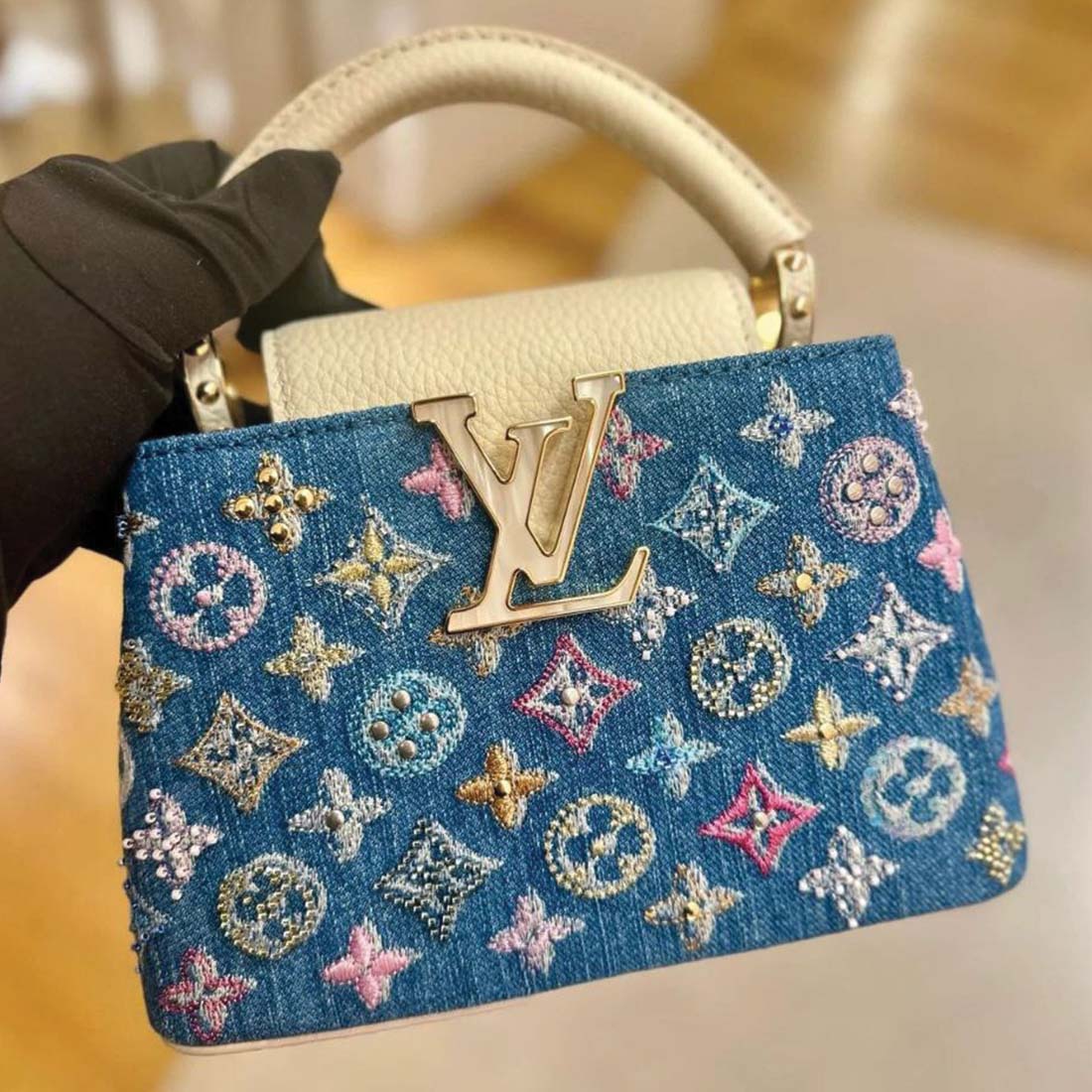 louis-vuitton-capucines-mini-bag-2 thumbnail 3