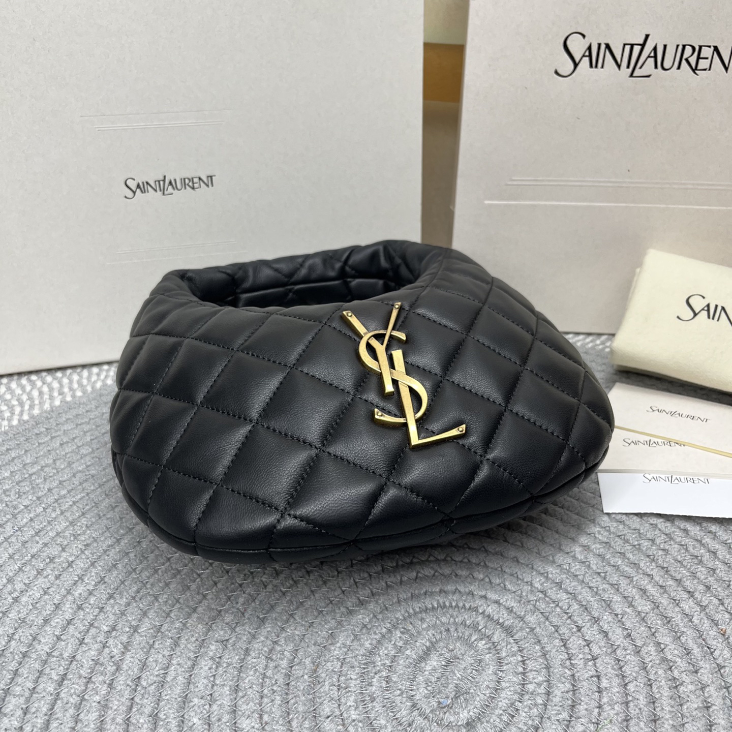 saint-laurent-ysl-icarino-in-quilted-nappa-hobo-bag-black thumbnail 6