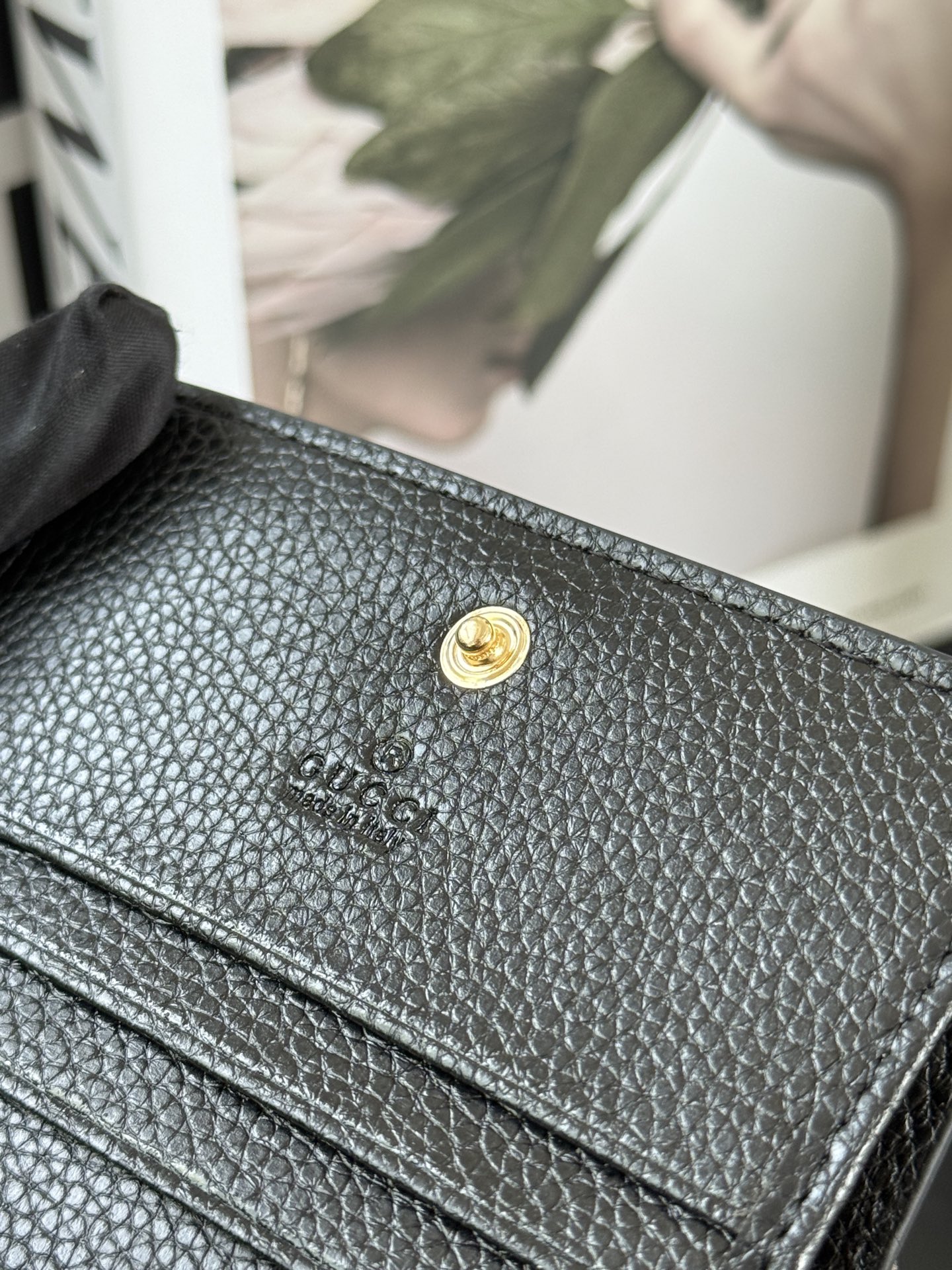 gucci-double-g-bicolor-card-case-wallet thumbnail 8