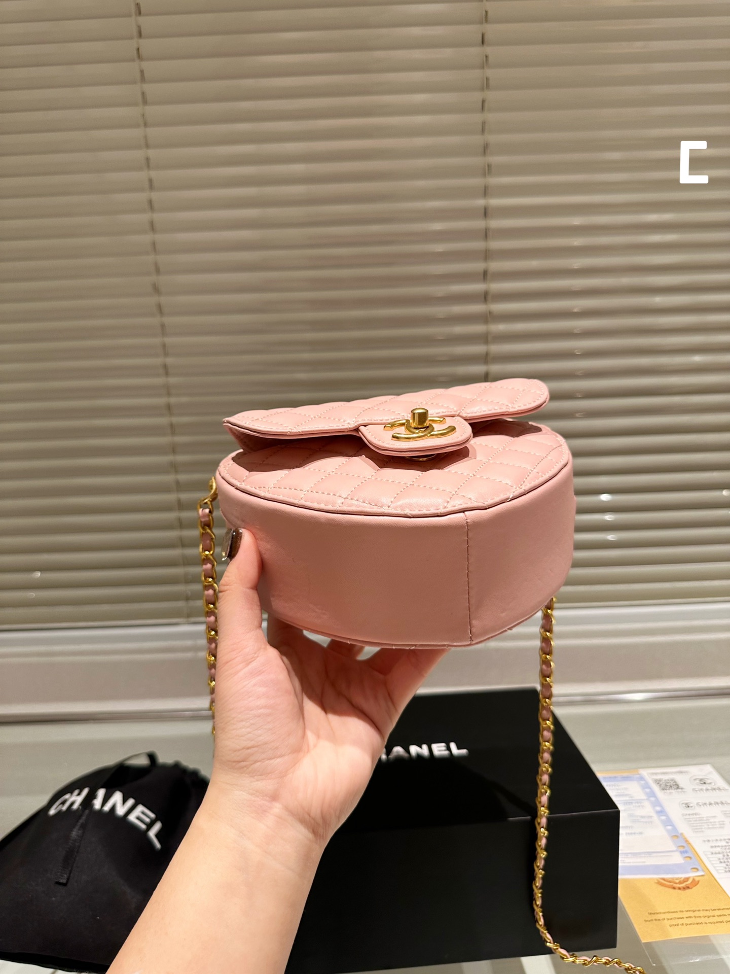 chanel-lambskin-heart-bag-pink-bag thumbnail 8