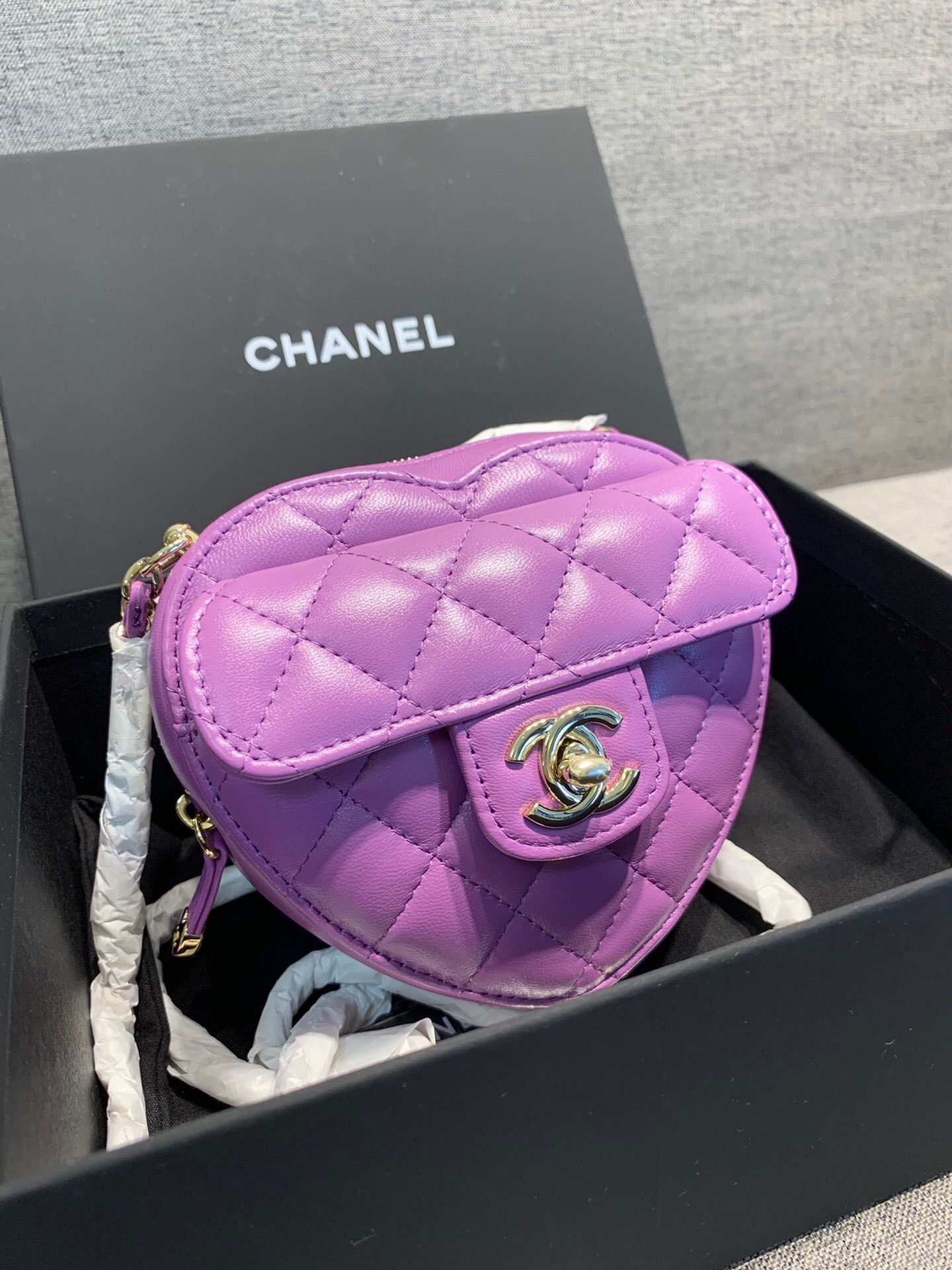 chanel-lambskin-heart-bag-purple-bag thumbnail 3