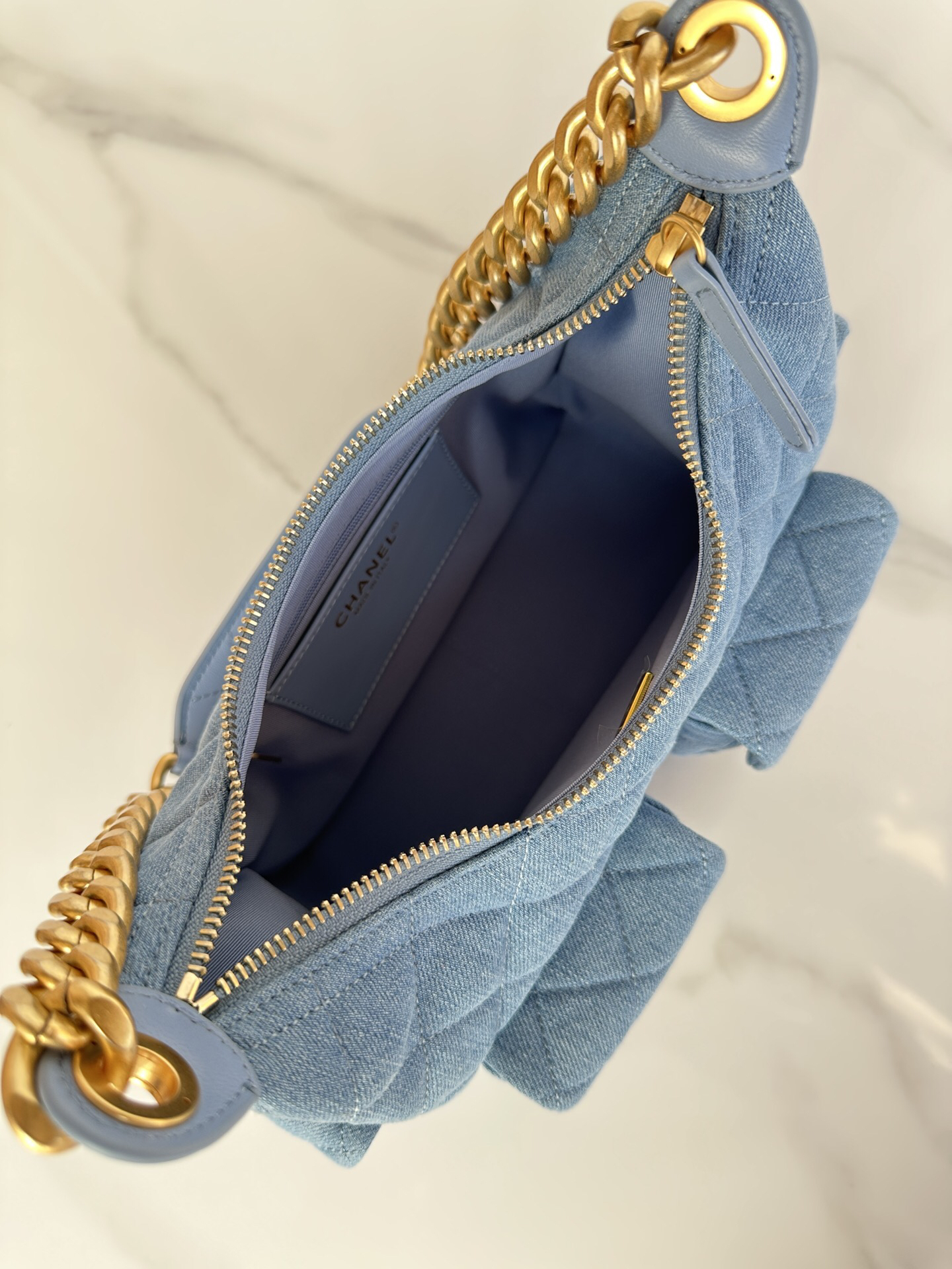 chanel-hobo-washed-denim-and-gold-tone-metal-blue-bag thumbnail 6
