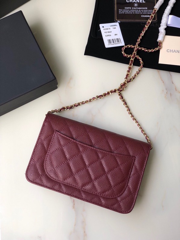 chanel-caviar-quilted-wallet-on-chain-woc-burgundy-bag thumbnail 5