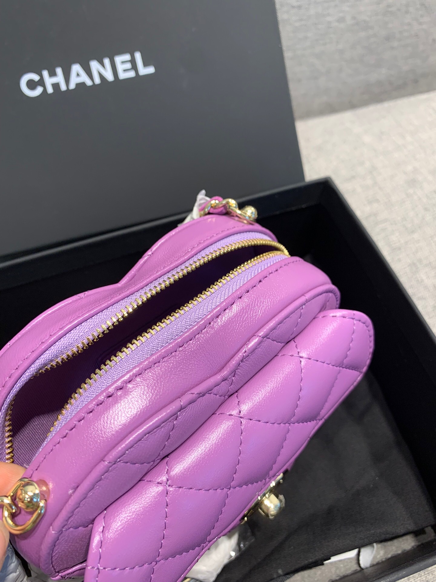 chanel-lambskin-heart-bag-purple-bag thumbnail 8