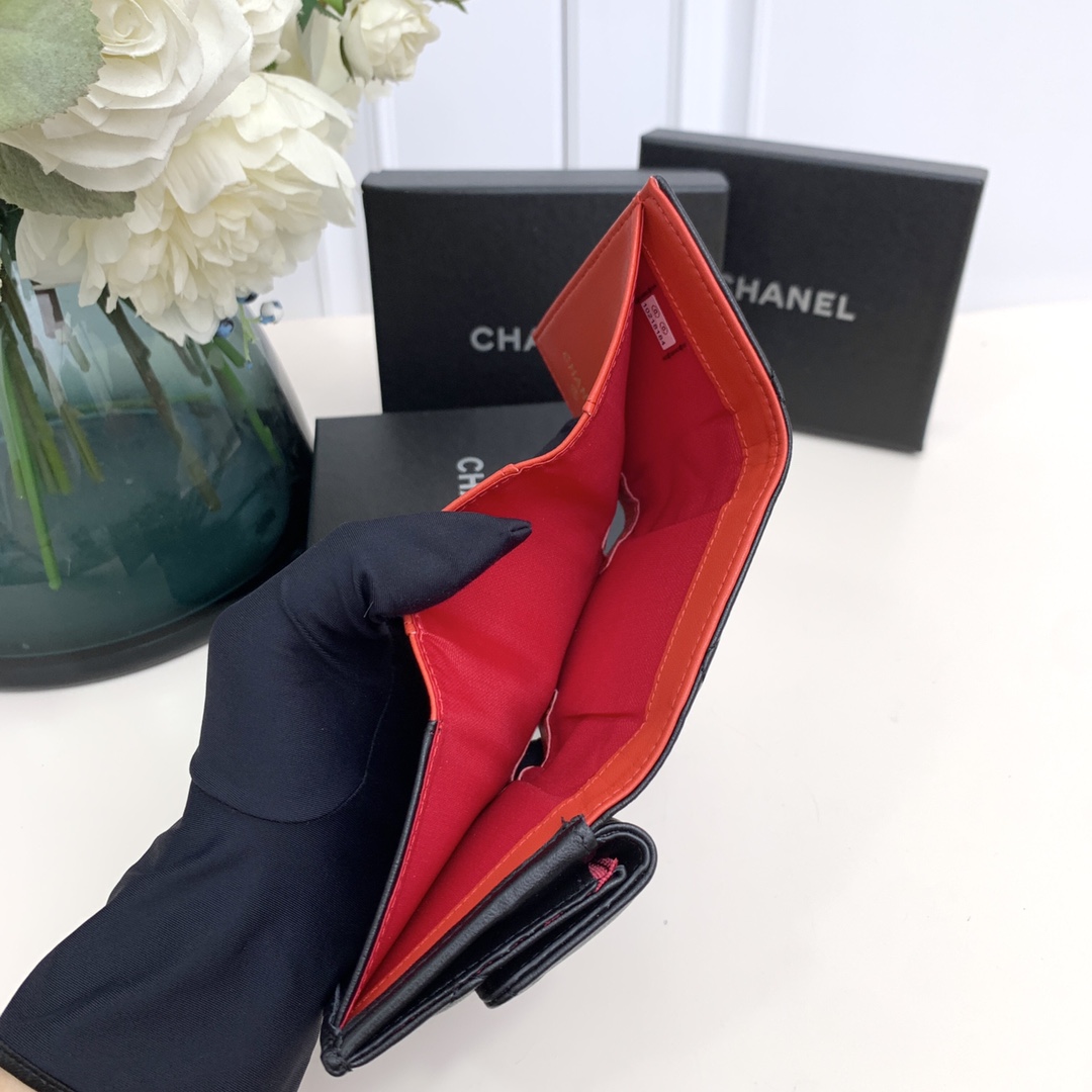 chanel-19-flap-card-holder-black thumbnail 7
