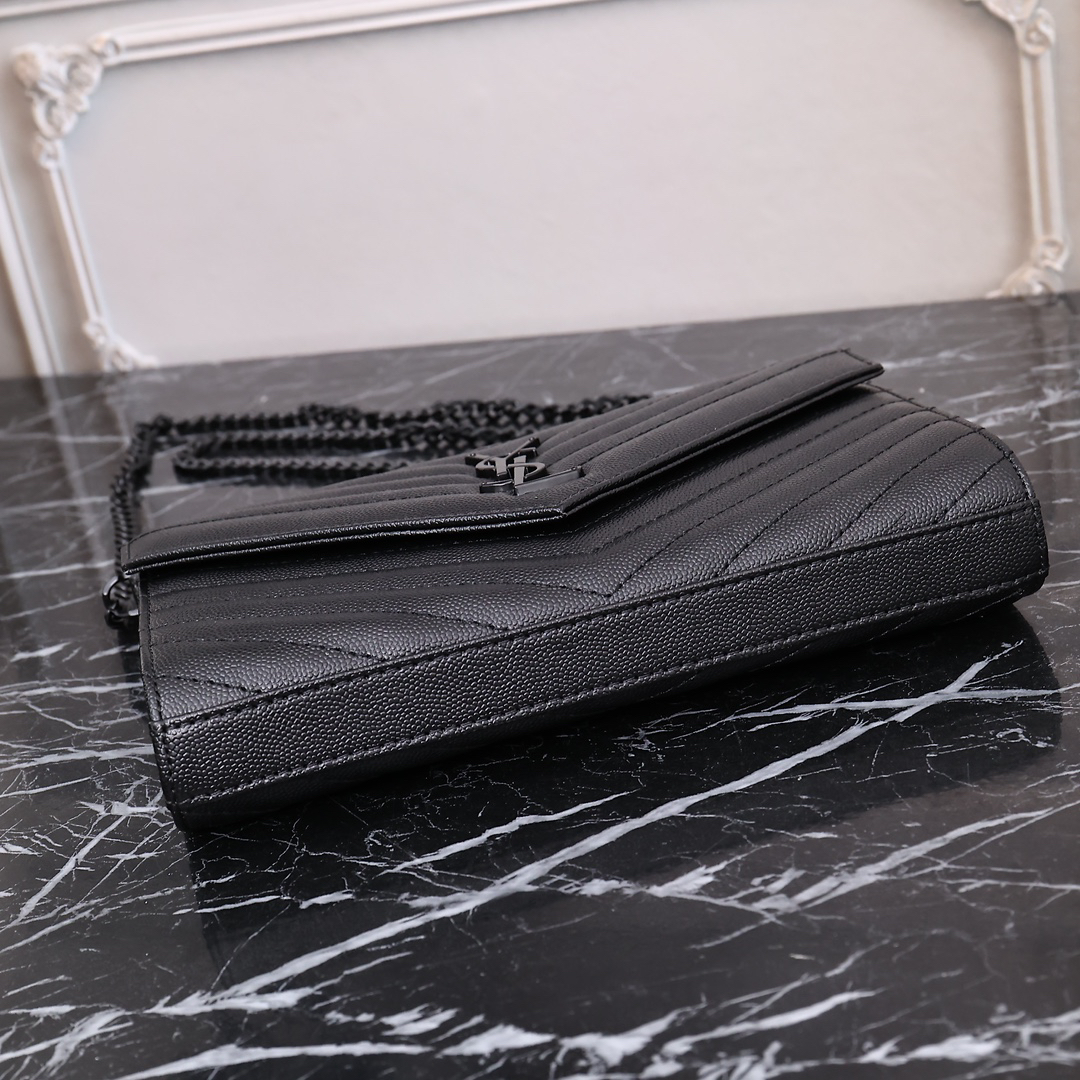 saint-laurent-ysl-cassandre-envelope-black thumbnail 6