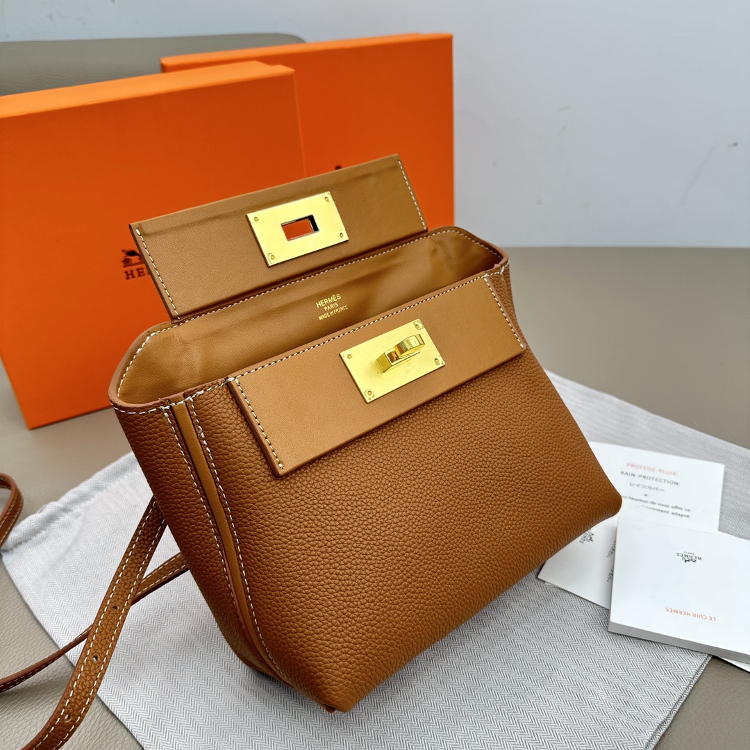 hermes-2424-togo-mini-gold-evercolor-gold-hardware thumbnail 8