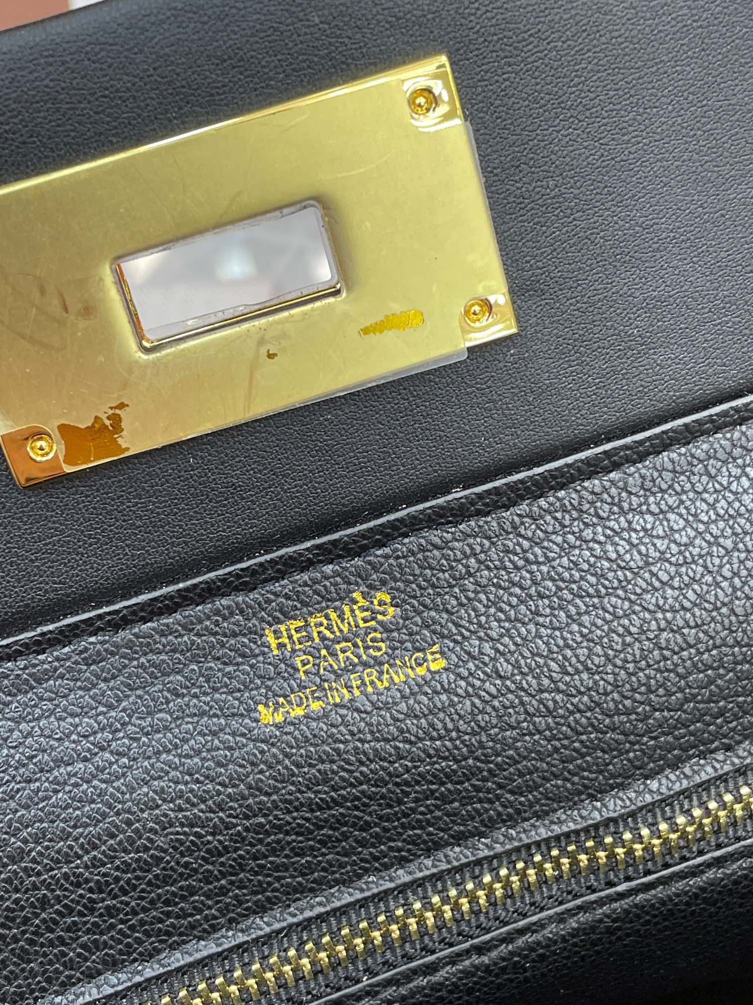 hermes-2424-togo-swift-gold-hardware-black-bag thumbnail 9