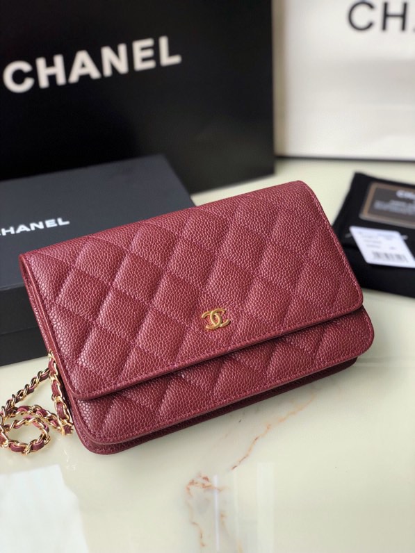 chanel-caviar-quilted-wallet-on-chain-woc-burgundy-bag thumbnail 4