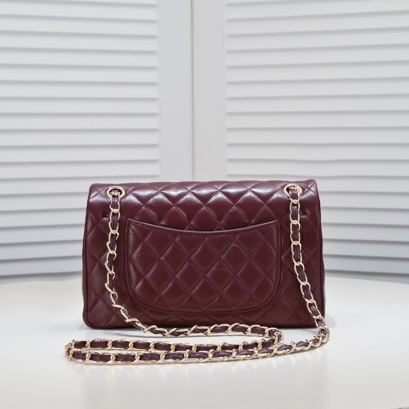 chanel-classic-double-flap-dark-red-golden-hardware thumbnail 5
