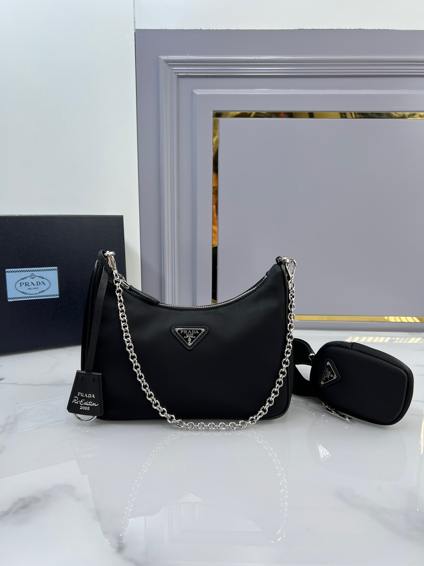 prada-re-edition-2005-re-nylon-shoulder-bag-2 thumbnail 5