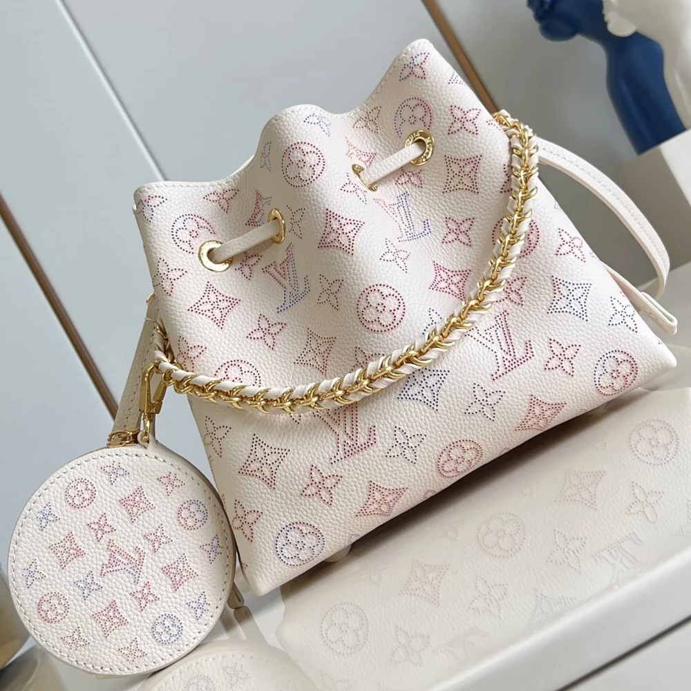 louis-vuitton-bella-mahina-handbag-exclusive thumbnail 2